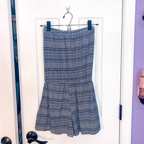 Aztec pattern romper/coverup - Picture 2 of 3